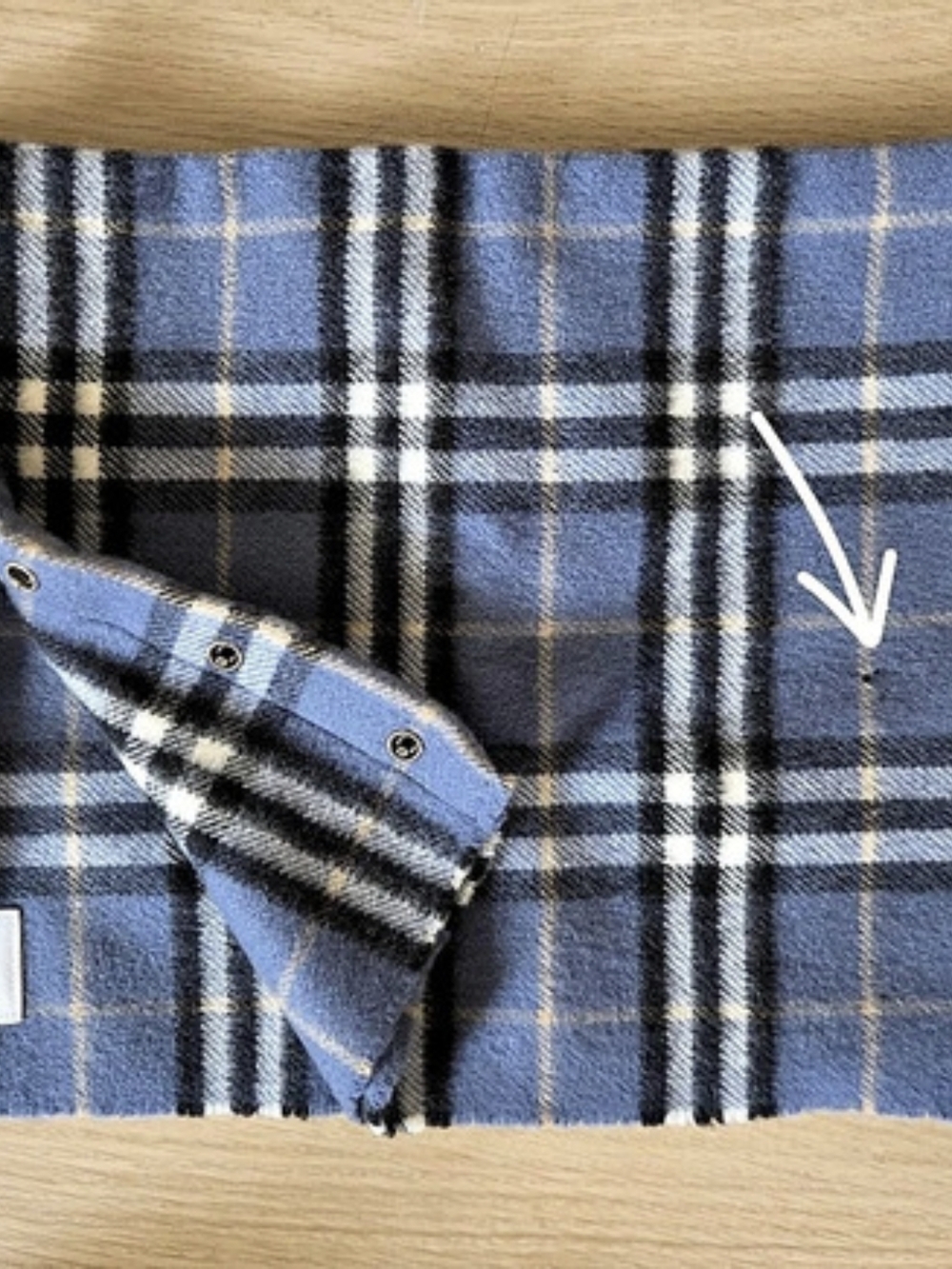 Burberry Kids Cashmere Check Snap Scarf Blue & Black